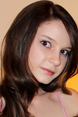 cover-gl.jpg Nude Picture