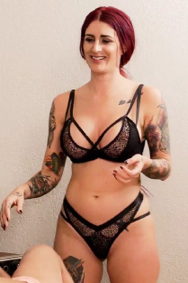 Tana Lea's Nude Picture